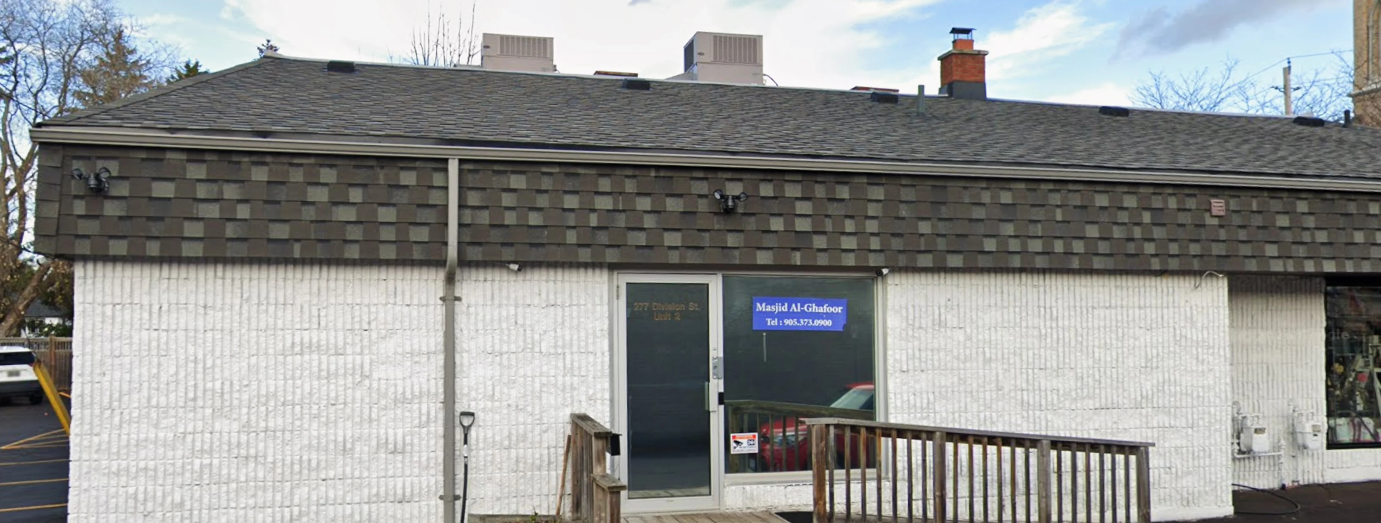 Exterior view of Masjid Al-Ghafoor Cobourg building